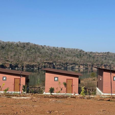 Gandhisagar Forest Retreat Hotel Gurla ภายนอก รูปภาพ