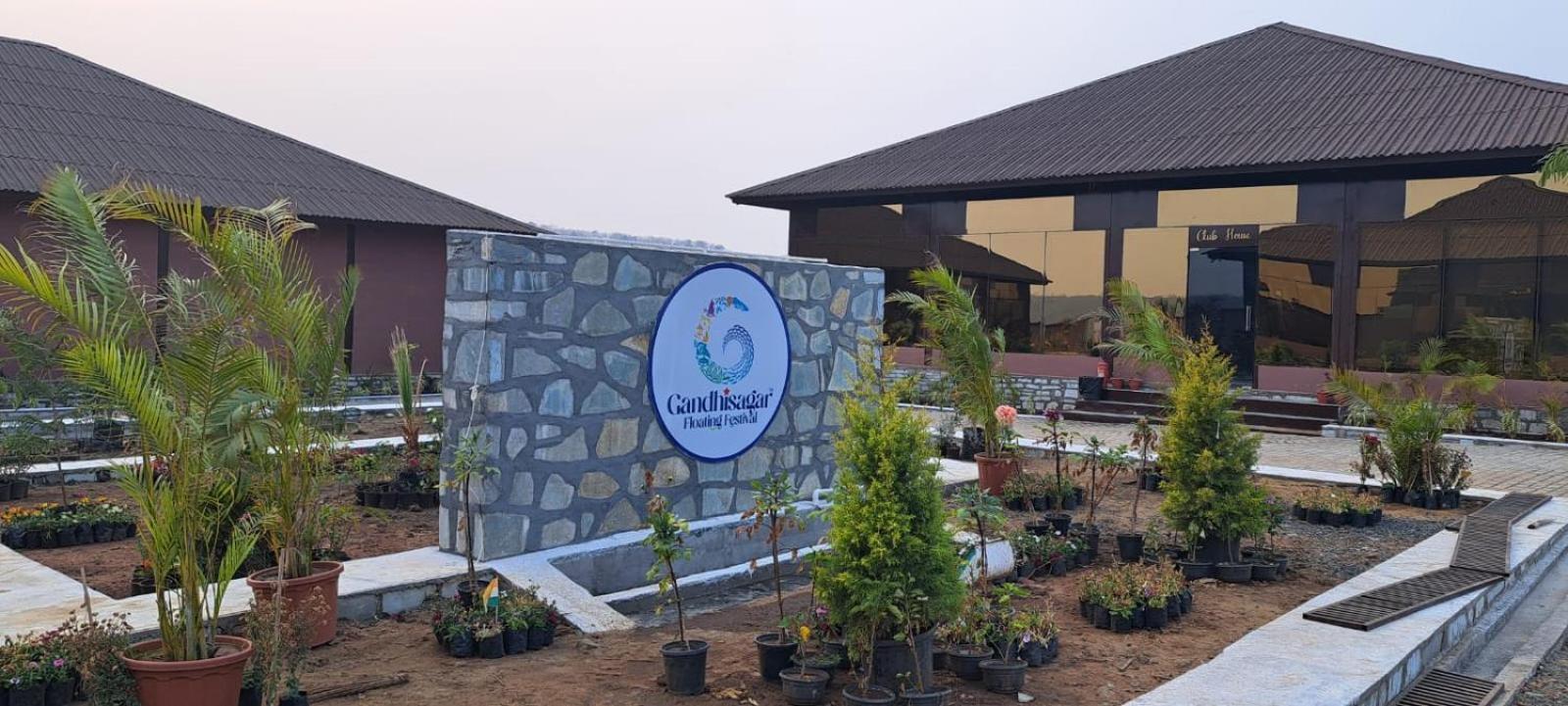 Gandhisagar Forest Retreat Hotel Gurla ภายนอก รูปภาพ