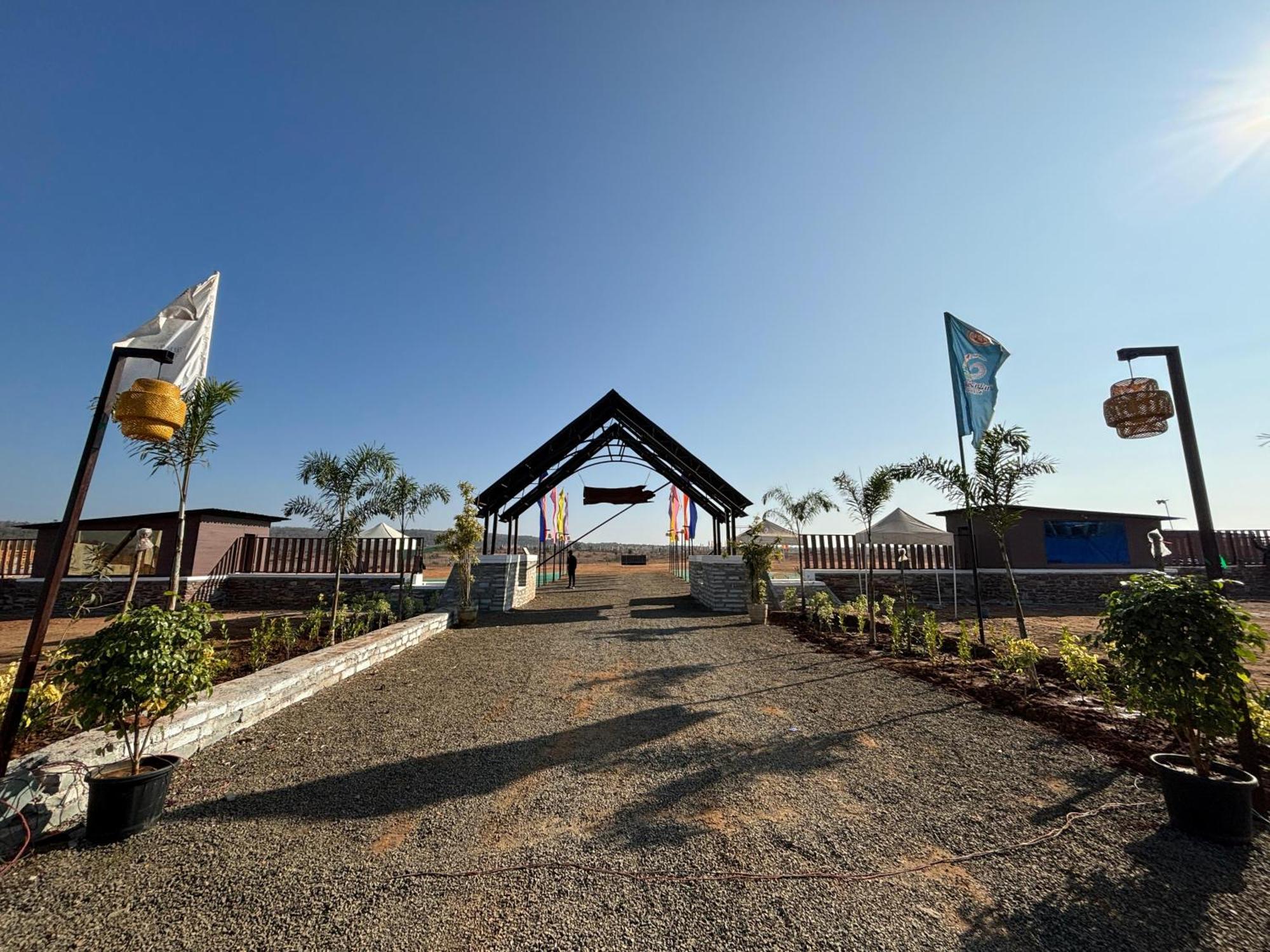Gandhisagar Forest Retreat Hotel Gurla ภายนอก รูปภาพ